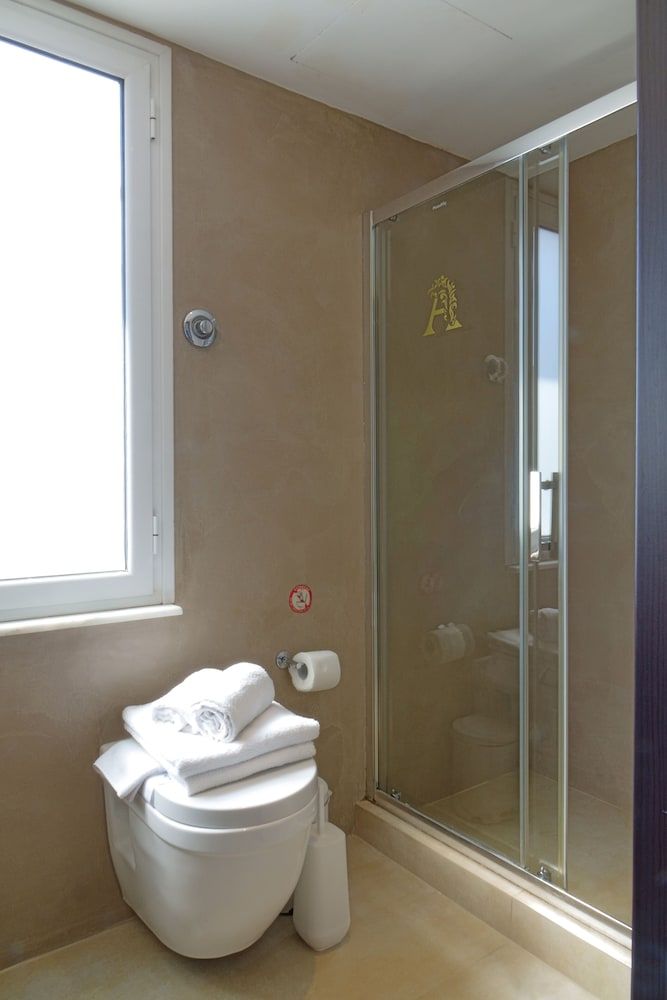 The Athens Version Luxury Suites Superior Suite (Temple View) 16