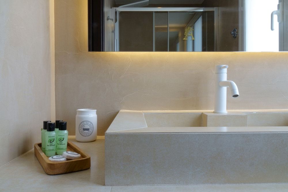 The Athens Version Luxury Suites Superior Suite (Temple View) 19