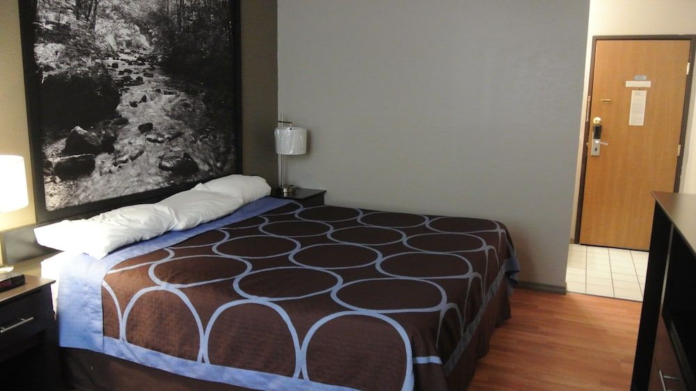 Room, 1 King Bed, Non Smoking (Second or Third Floor, stairs only)