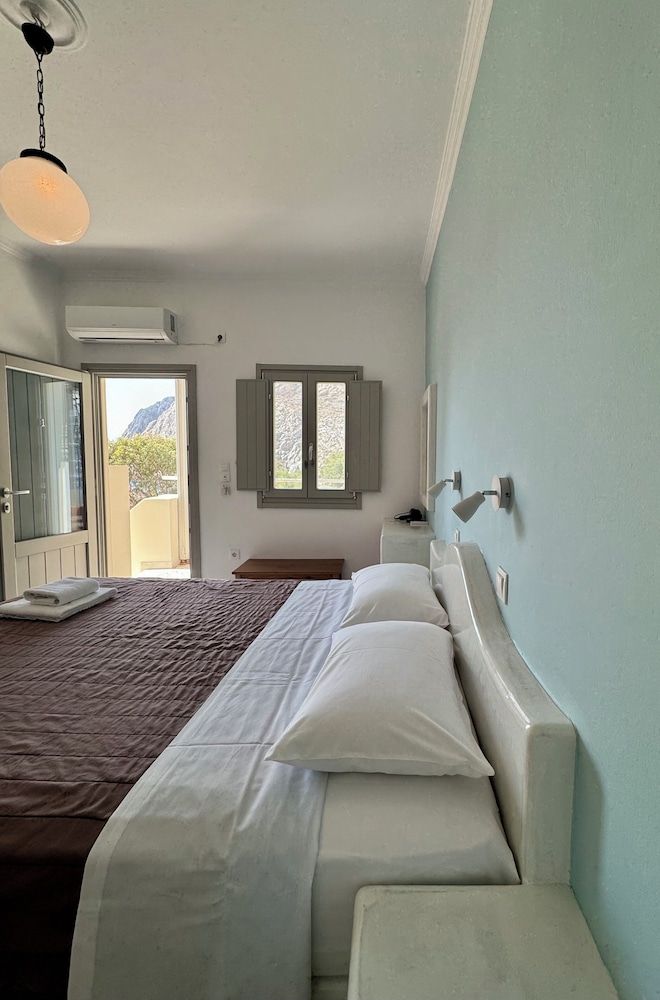 Sail Inn Studio (2 Adults) 8