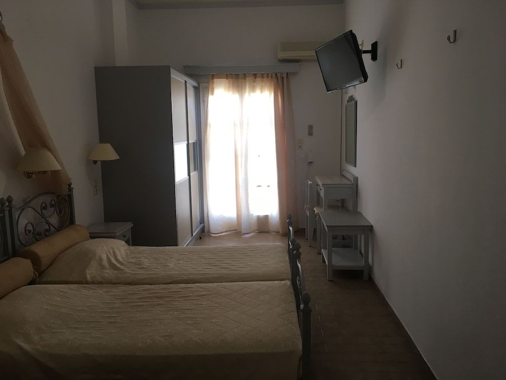 Avra Hotel Double Room 10