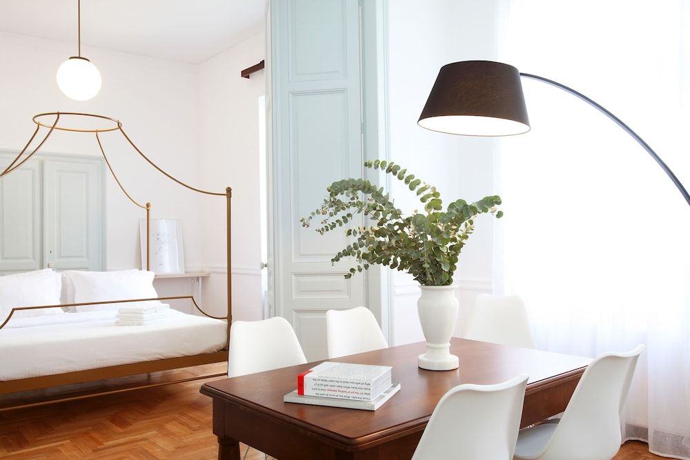 Live in Athens, Thiseio Historic House Superior Apartment (Since 1892, #12 #13 #14) 25