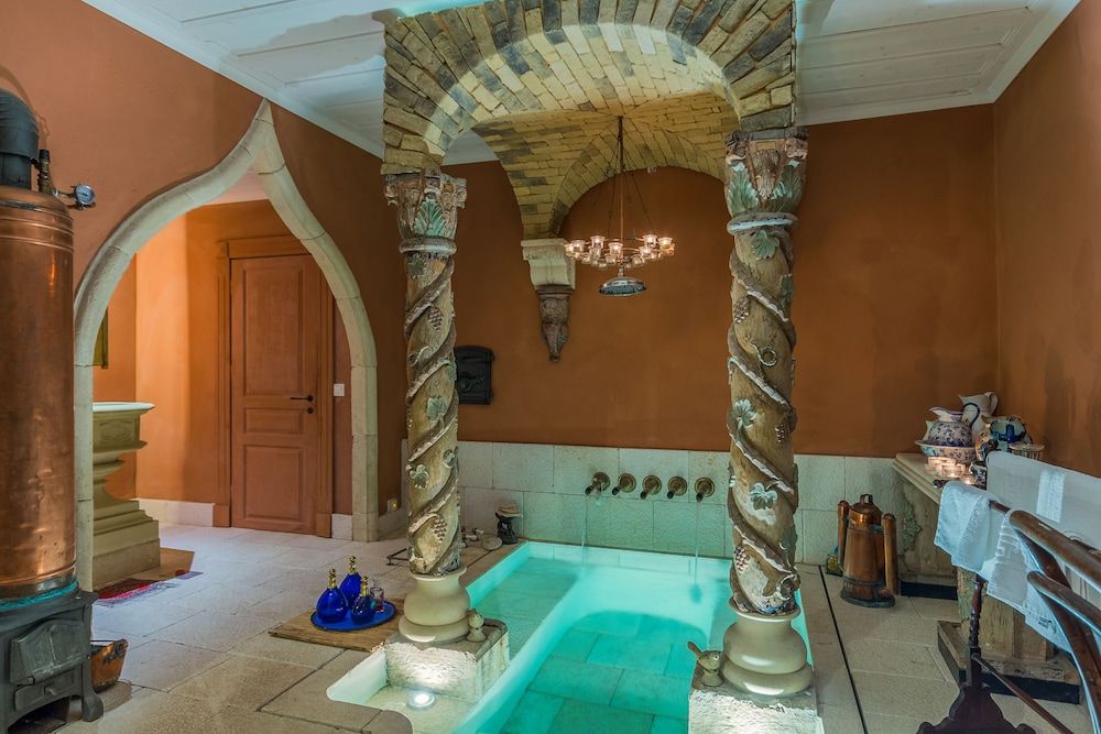 Villa Domenicale Royal Villa, 2 Bedrooms, Private Pool, Pool View 5