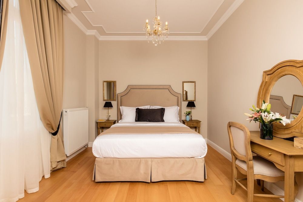 Athens Mansion Luxury Suites Classic Room 5