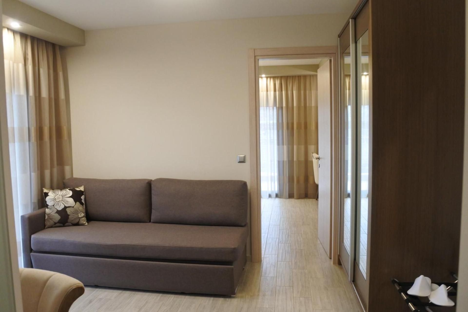Deluxe Junior Suite