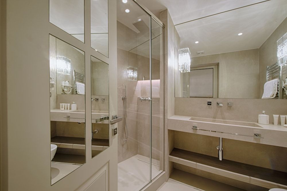 Palazzo Nainer Classic Double Room 5