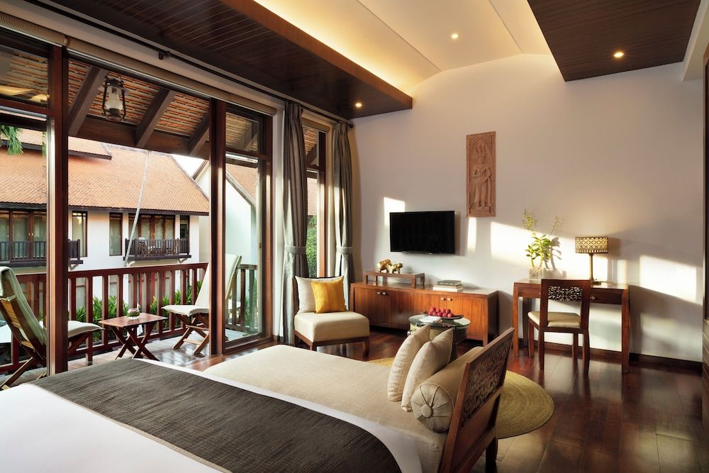 Anantara Angkor Resort Suite 4