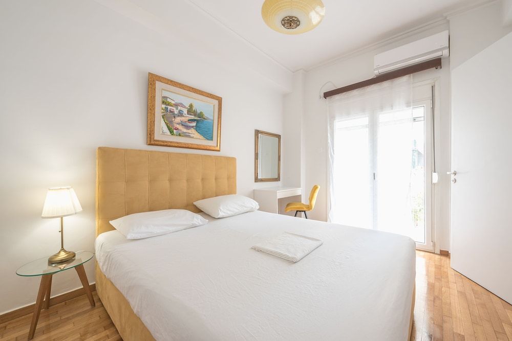 undefined Victoria Secret Apartments 4