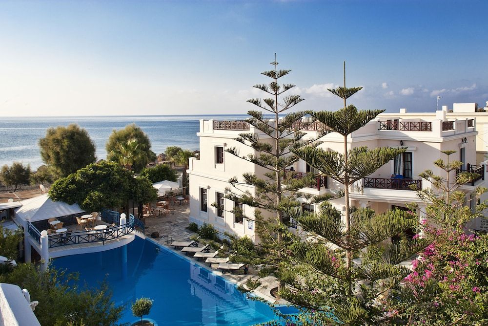 undefined Veggera Hotel