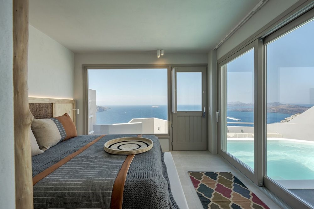 Grand View Honeymoon Room