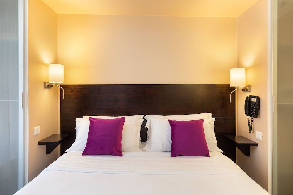 Hotel Florence Nice Classic Double Room, 1 Queen Bed 2