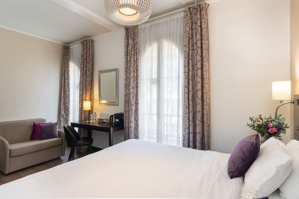 undefined Hotel Florence Nice 4