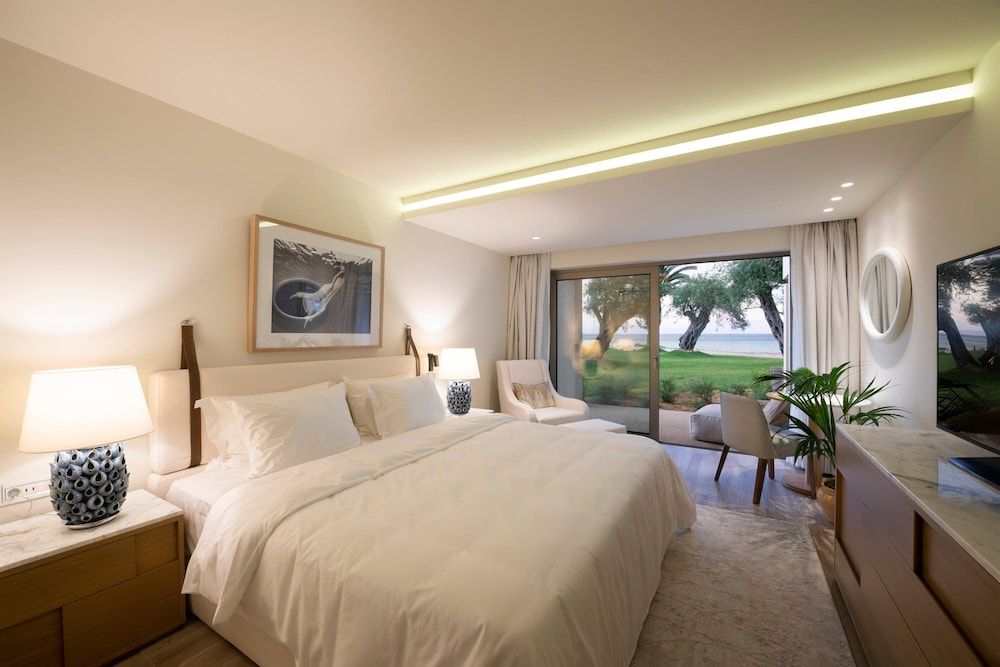 Room, 1 King Bed, Non Smoking, Beachfront