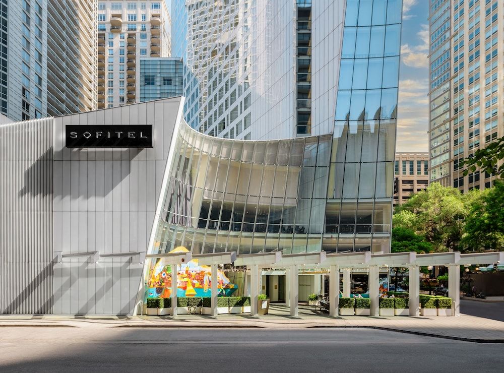 undefined Sofitel Chicago Magnificent Mile 2