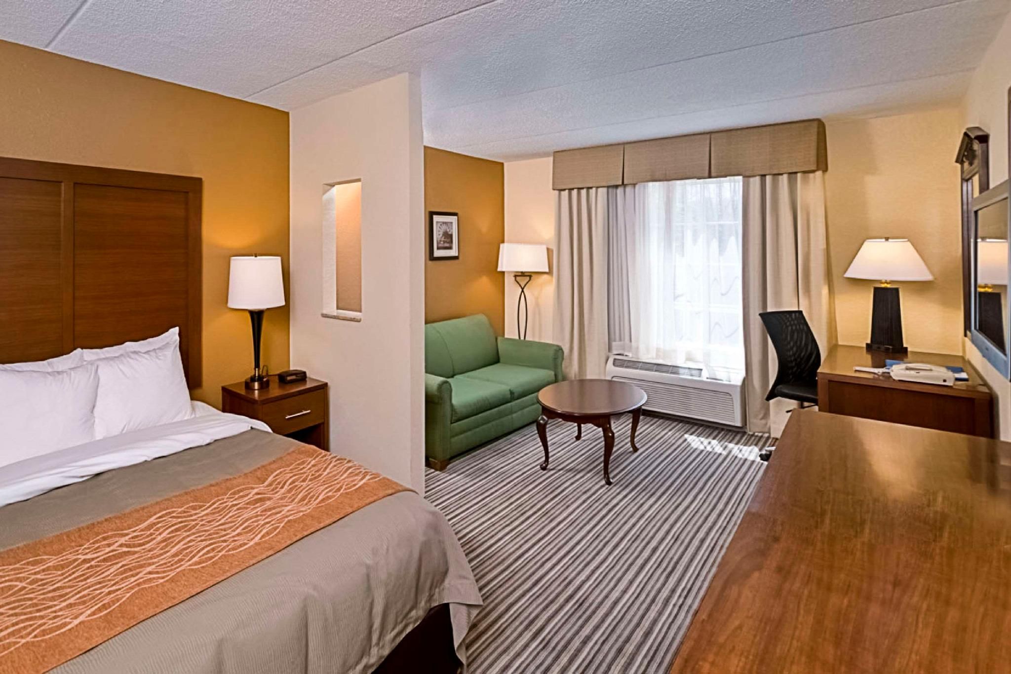 1 Queen Bed, Nonsmoking