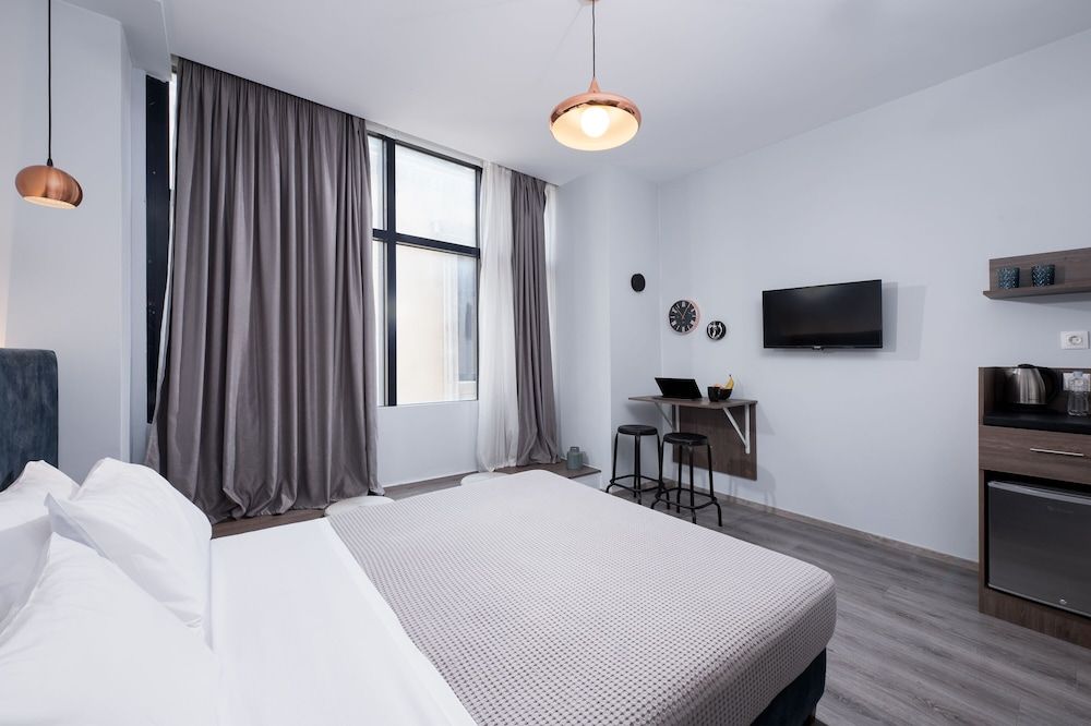 Enattica Monastiraki Living Studio 14