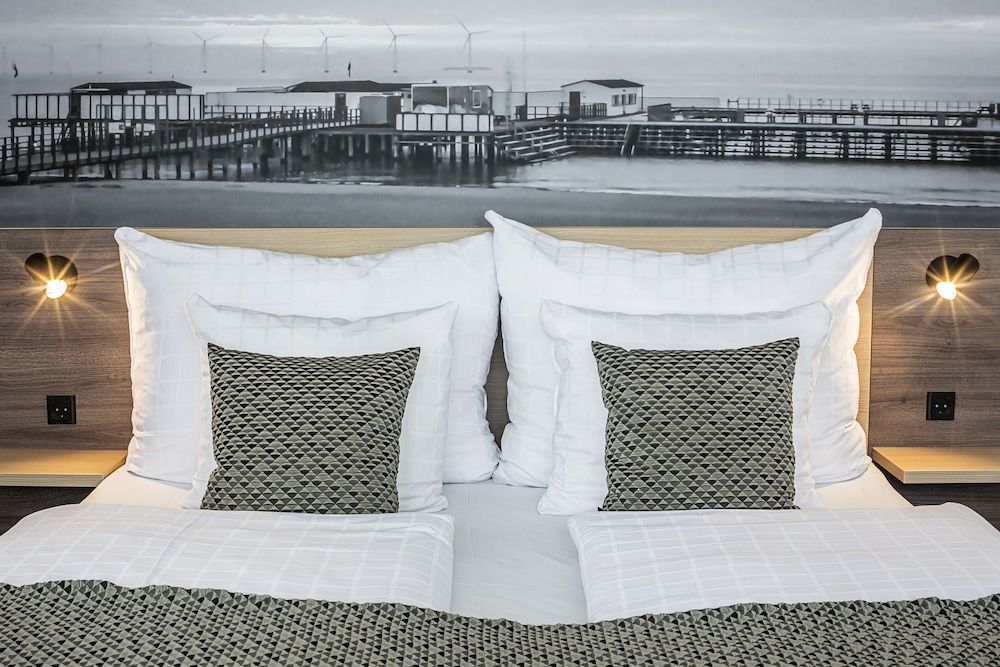 Best Western Plus Airport Hotel Copenhagen Standard Room, 1 Queen Bed, Non Smoking 2