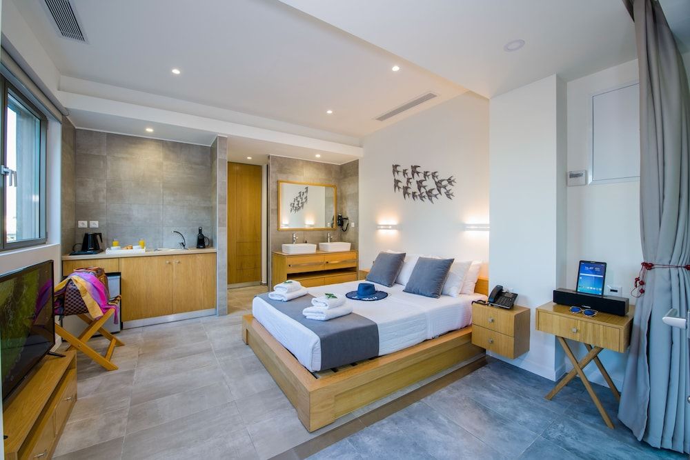 Luxury Double Room, Garden View
