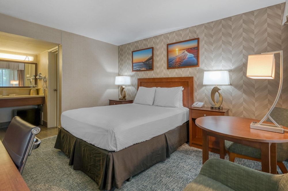 Best Western Seven Seas