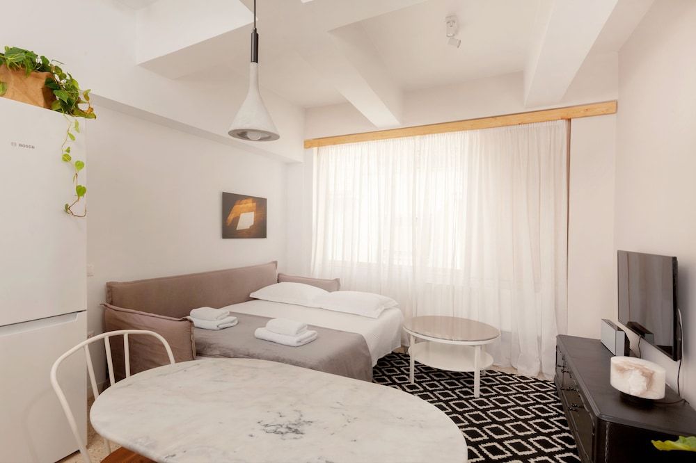 The Marble Suites, PLAKA Suite, 2 Bedrooms (A3 / B3) 16