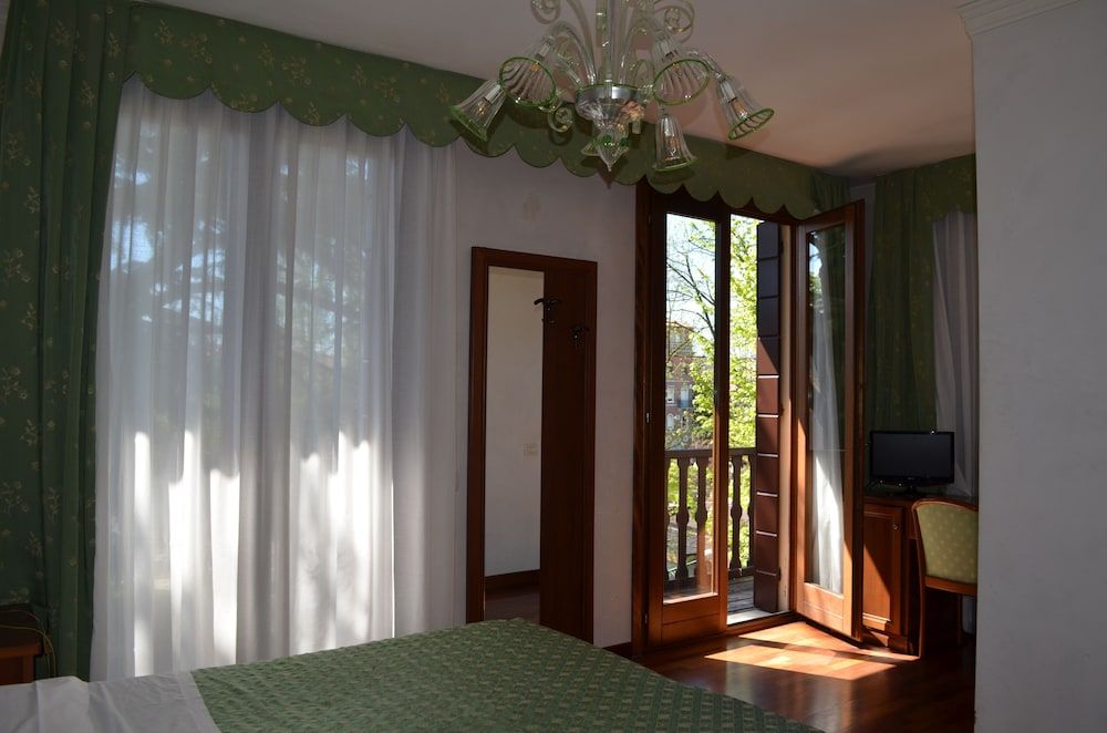 undefined Hotel Villa Cipro 9