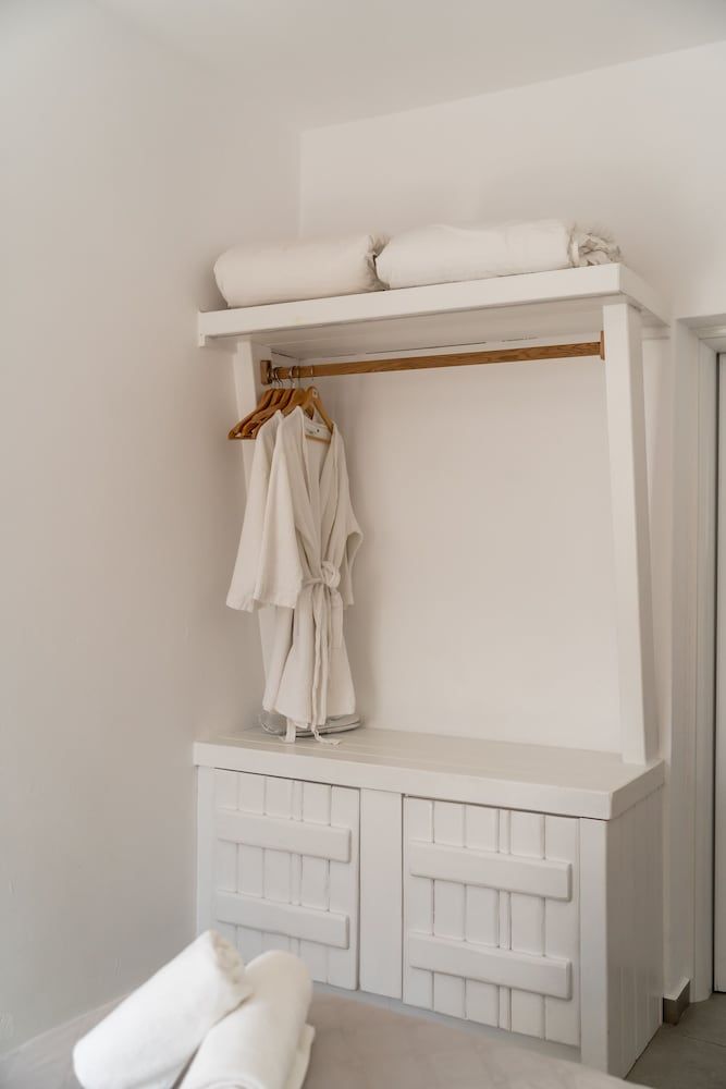 Super Paradise Hotel Double Room (Super Paradise Promo) 4