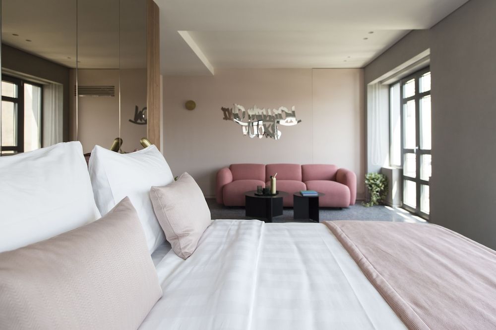 Suite (Perianth, Acropolis View)