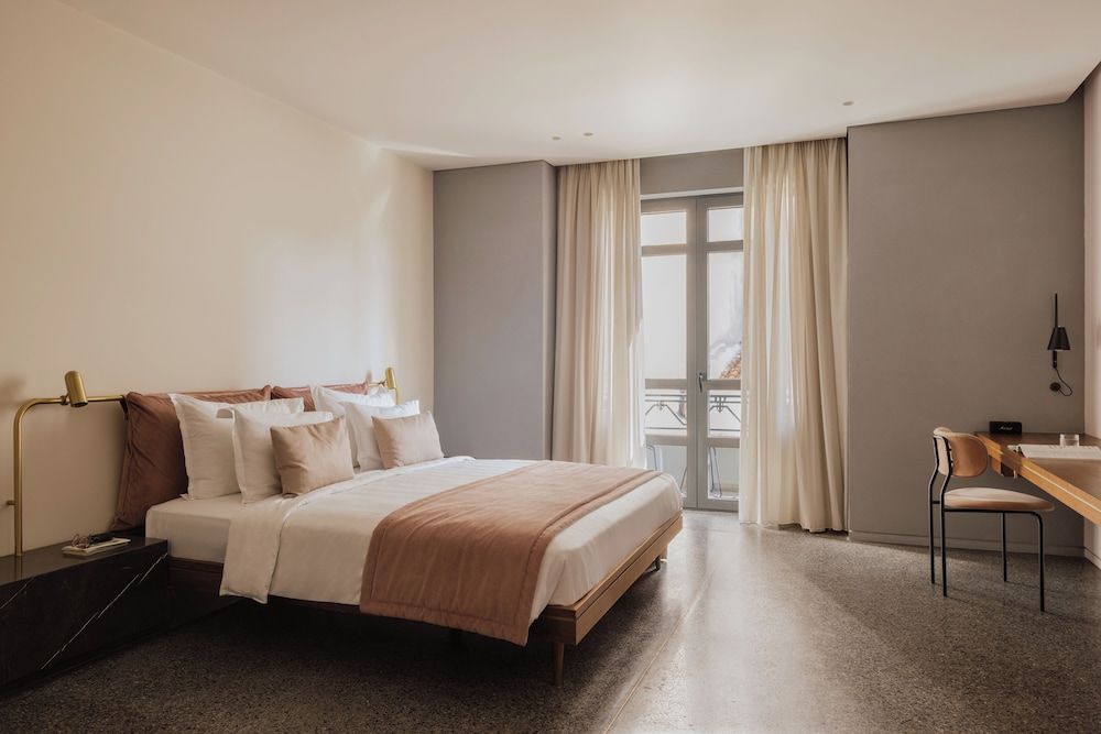 Suite (Perianth)