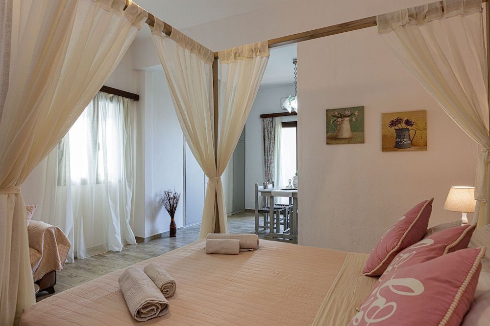 Kasteli Studios & Apartments Superior Studio with Side Sea View 3