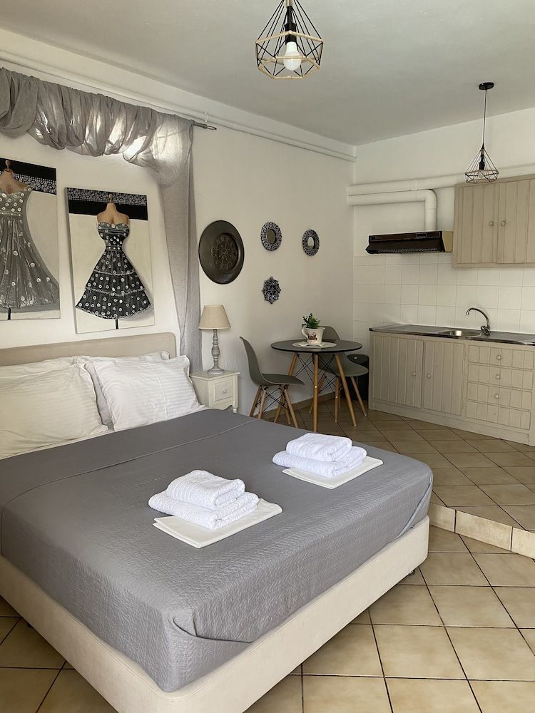 Kasteli Studios & Apartments Studio with Side Sea View