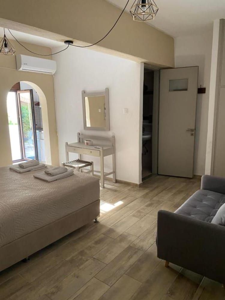 Kasteli Studios & Apartments Superior Studio with Side Sea View 22