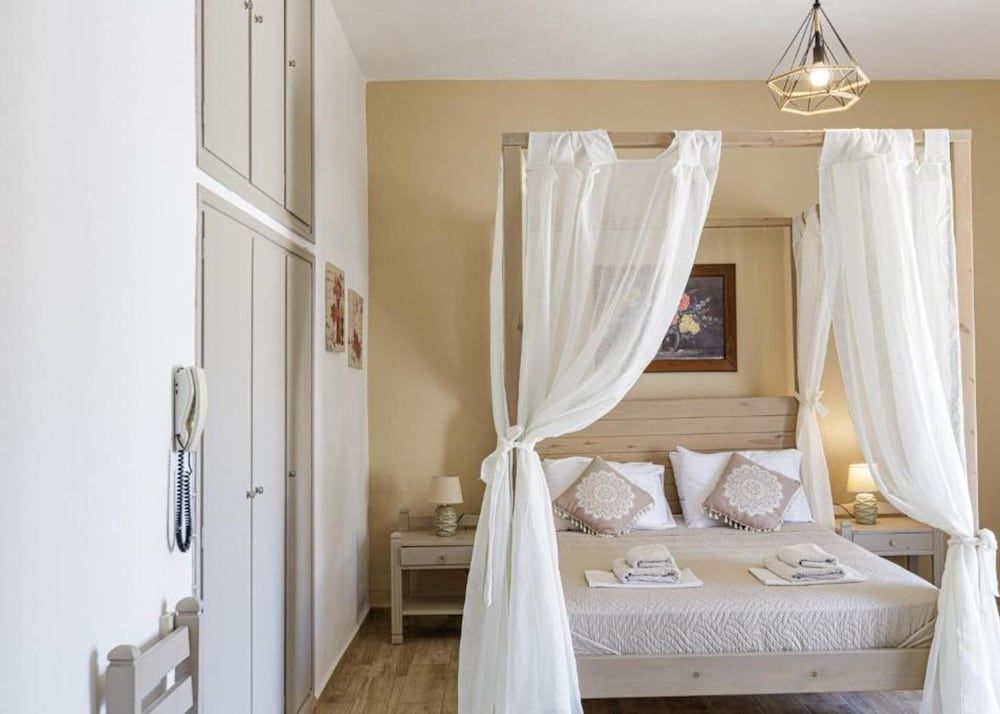 Kasteli Studios & Apartments Superior Studio with Side Sea View 8