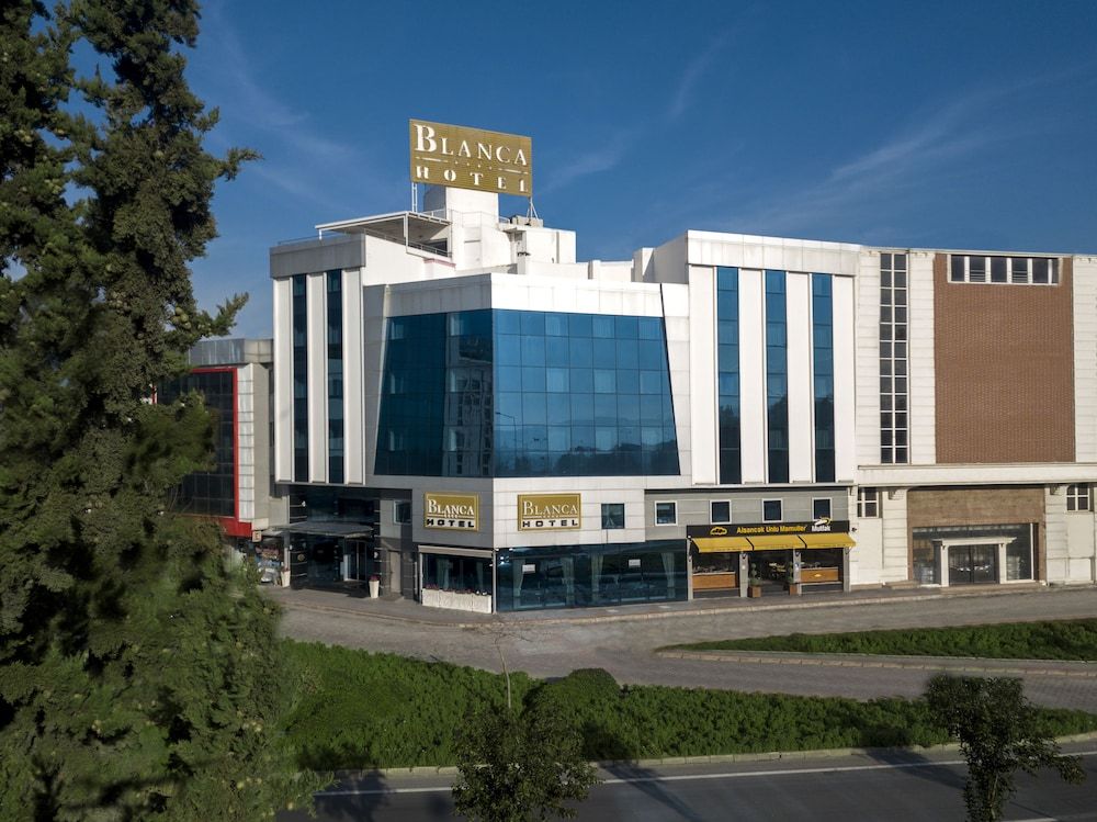 undefined Blanca Hotel 6