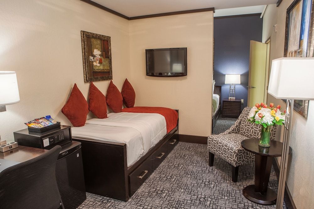 undefined Hotel Fusion 3