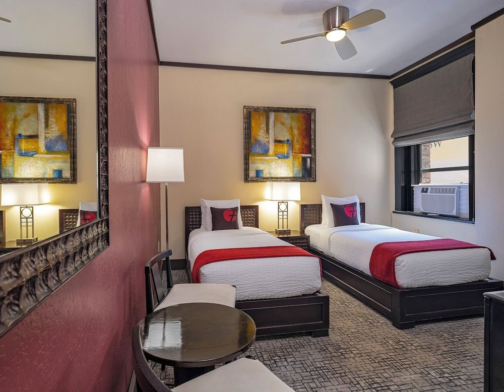 undefined Hotel Fusion 5