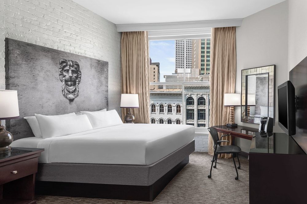 Standard Room, 1 King Bed (Canal Street View, Alexa Tower)