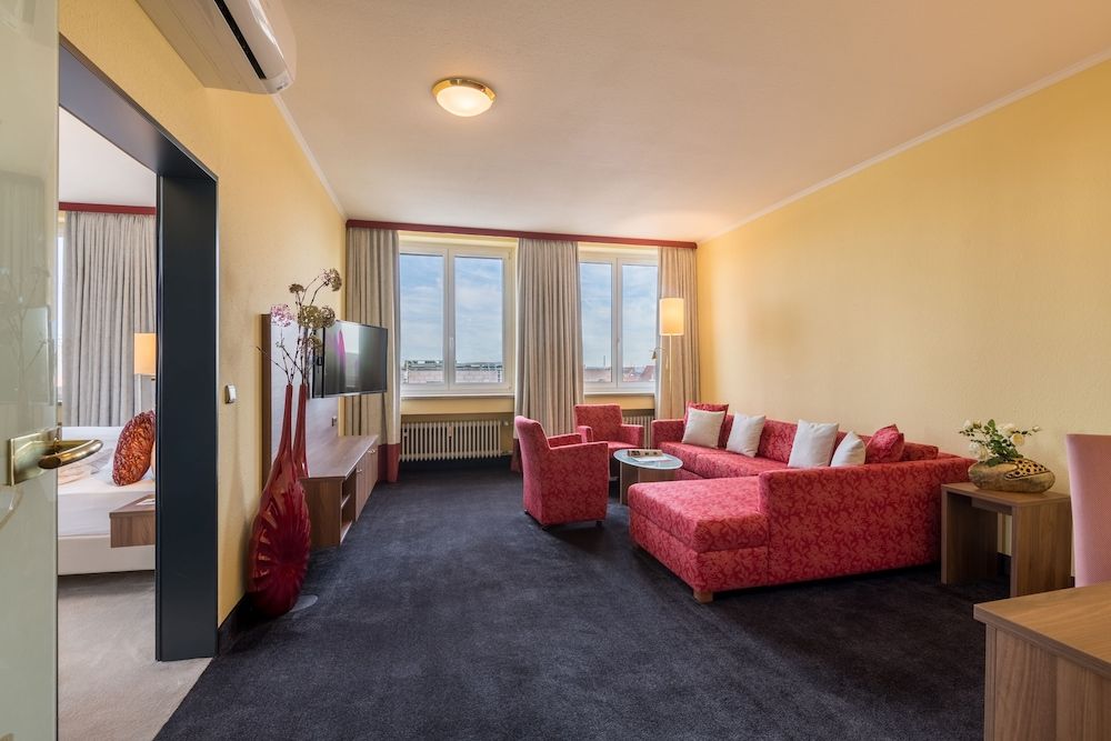 Best Western Hotel Augusta Suite, 1 Double Bed (Cozy Sitting Corner) 7