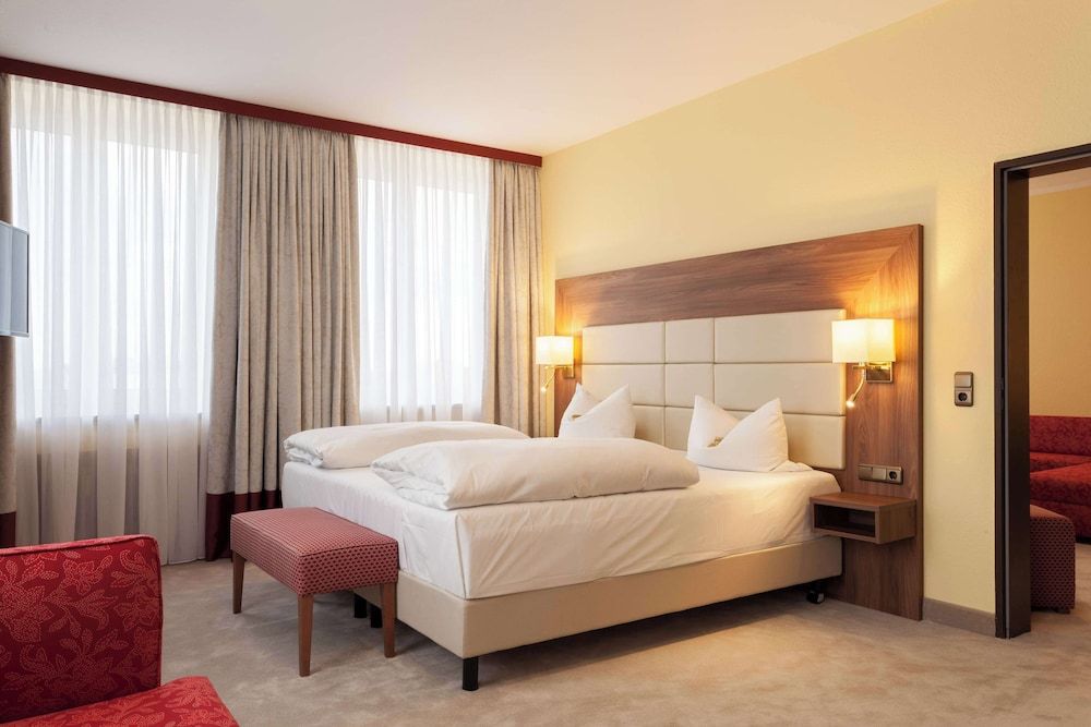 Best Western Hotel Augusta Suite, 1 Double Bed (Cozy Sitting Corner) 4