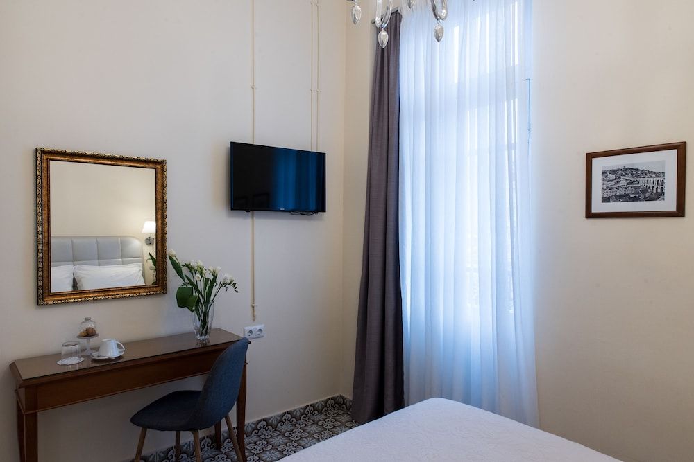 Old Town Inn Standard Double Room 15