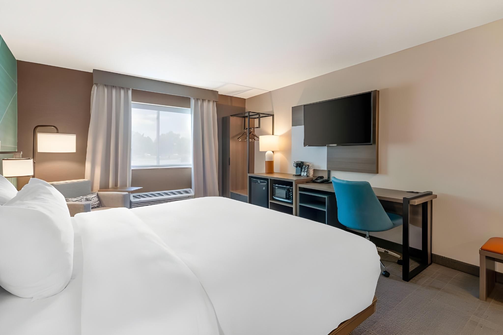 Double Bedroom
