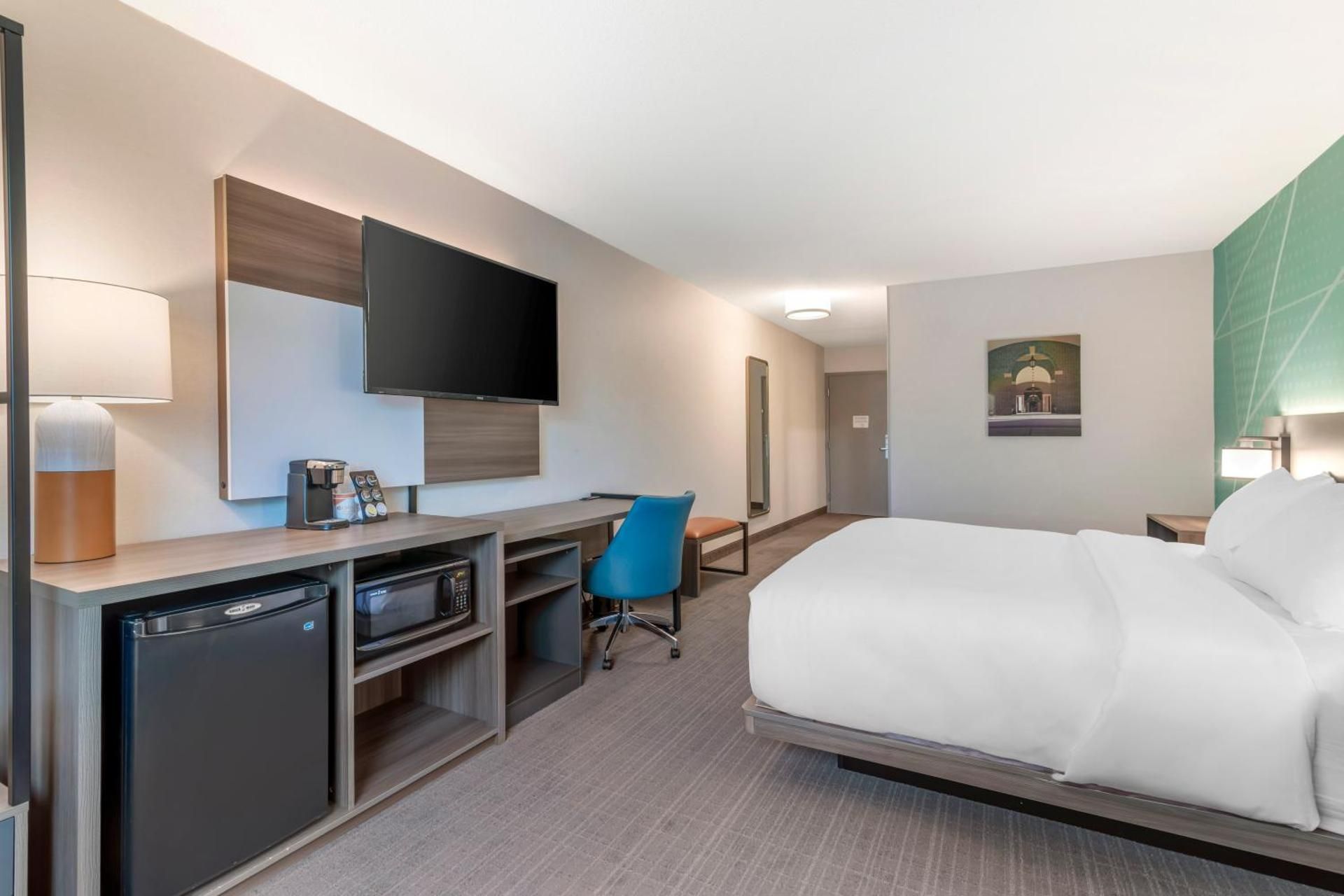 Accessible King Bed