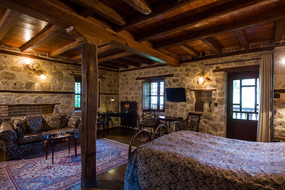 Kokkino Spiti Boutique Hotel Grand Suite 4