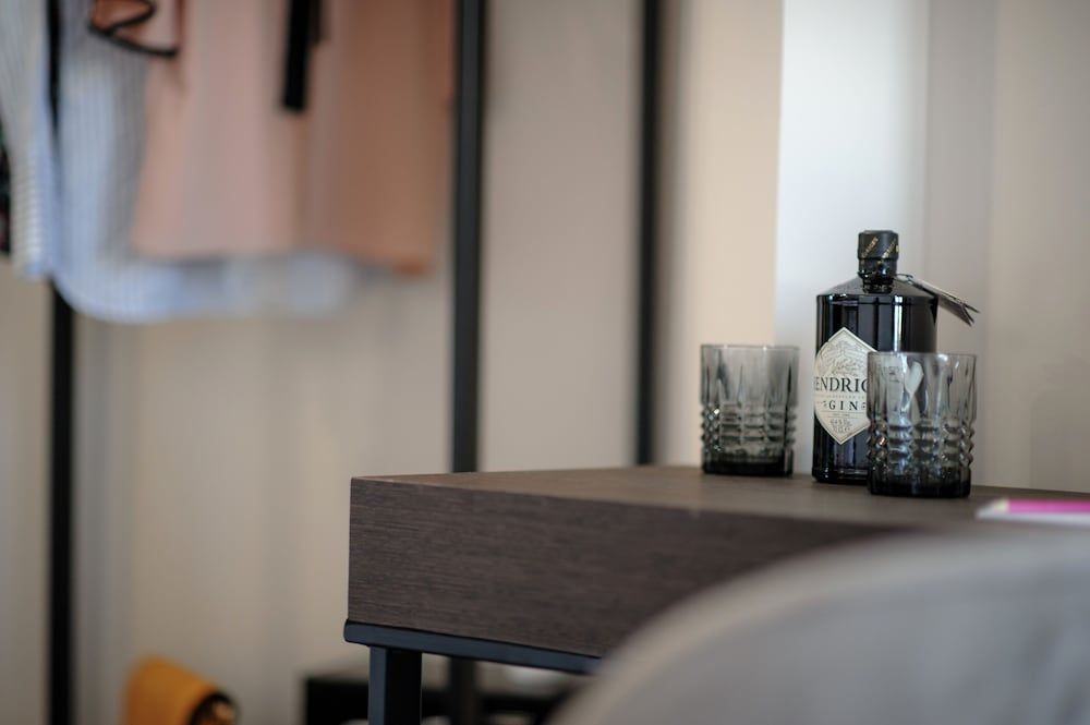 B4B Athens 365 Hotel Corner Single Room, Acropolis View 6