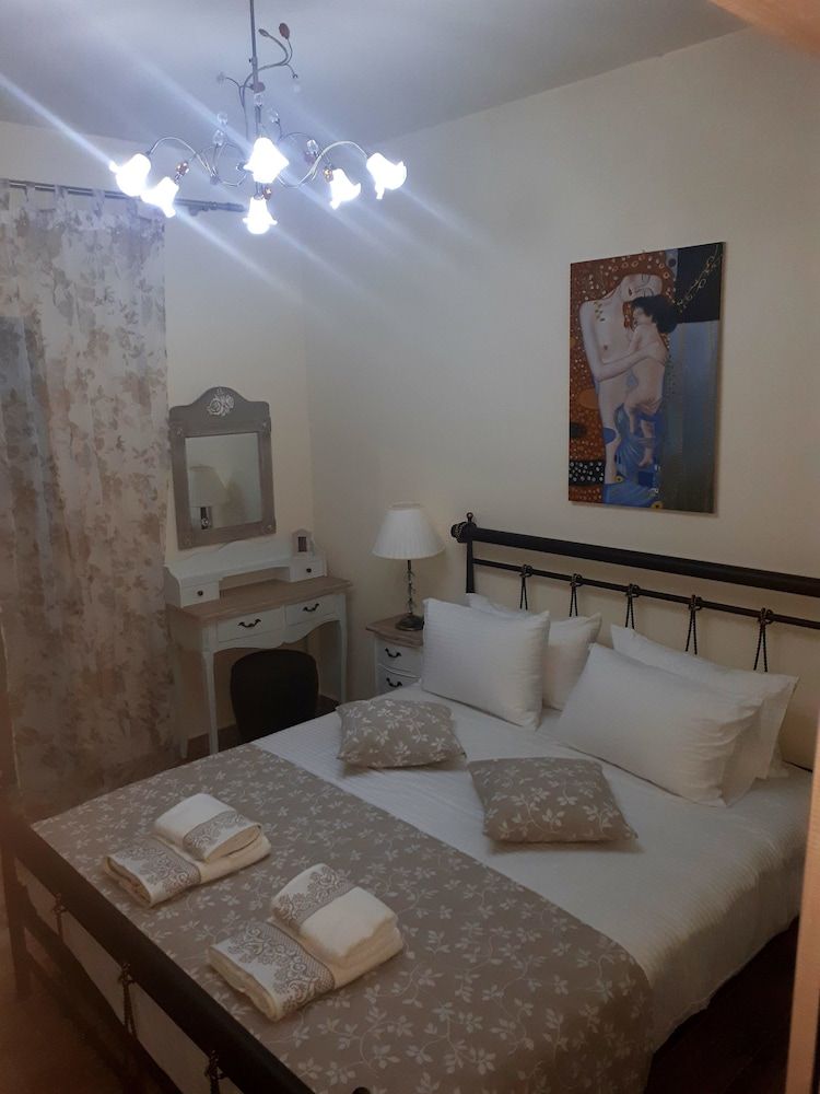 Private Pool - Luxury Villa with 3 Bedrooms, 2 Bathrooms