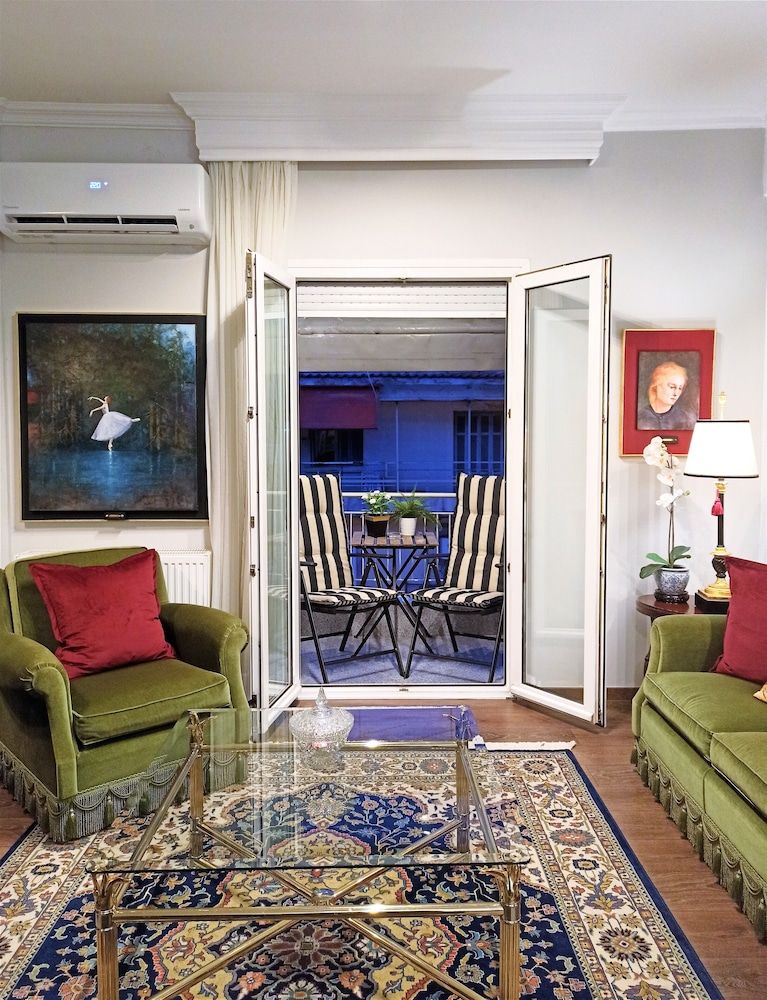 Tiepolo Galleria Palatina Deluxe Apartment, Kitchen, City View 15