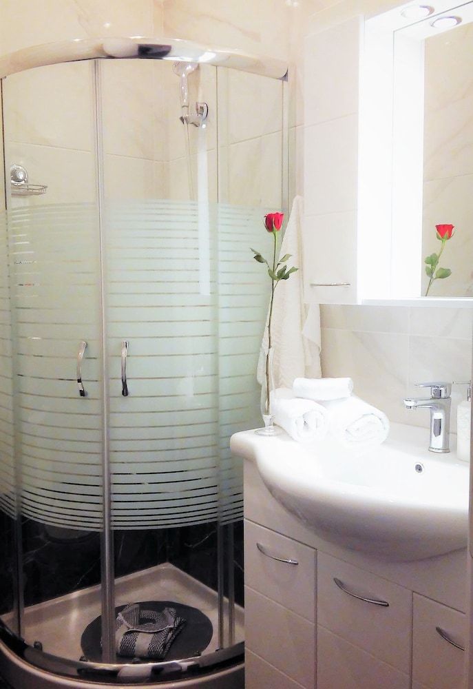 Tiepolo Galleria Palatina Deluxe Apartment, Kitchen, City View 23