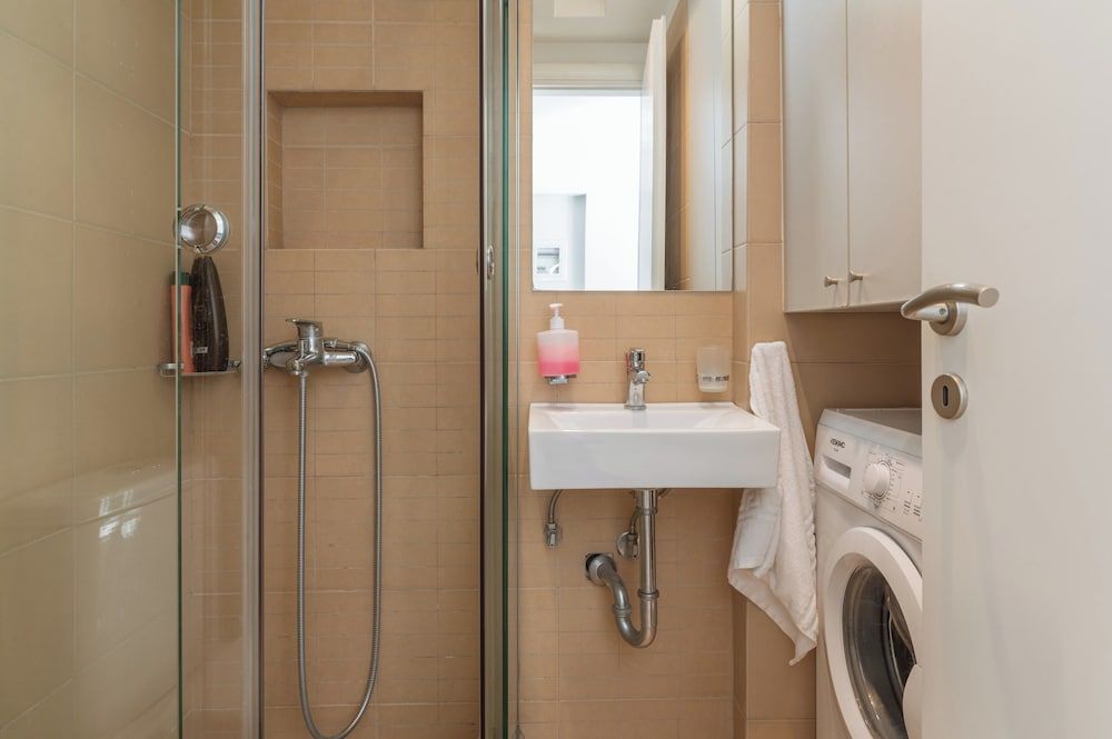 Elvita Apartments Apartment, 1 Bedroom (4th Floor) 8