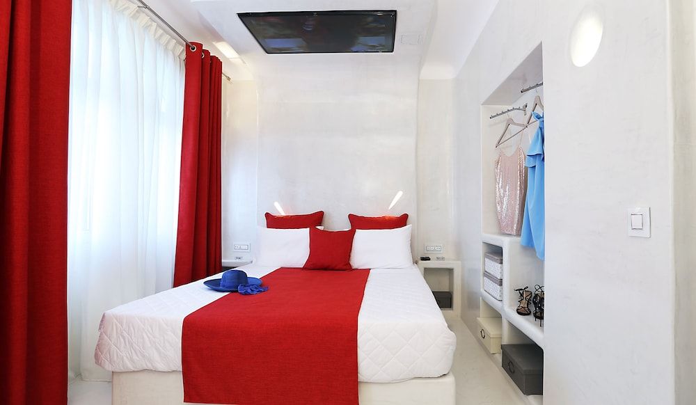 Santorini Loft Boutique Apartments Luxury Apartment 5