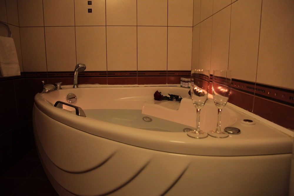 Archontiko Metsovou Boutique Hotel Family Room, Fireplace (Spa bath) 7