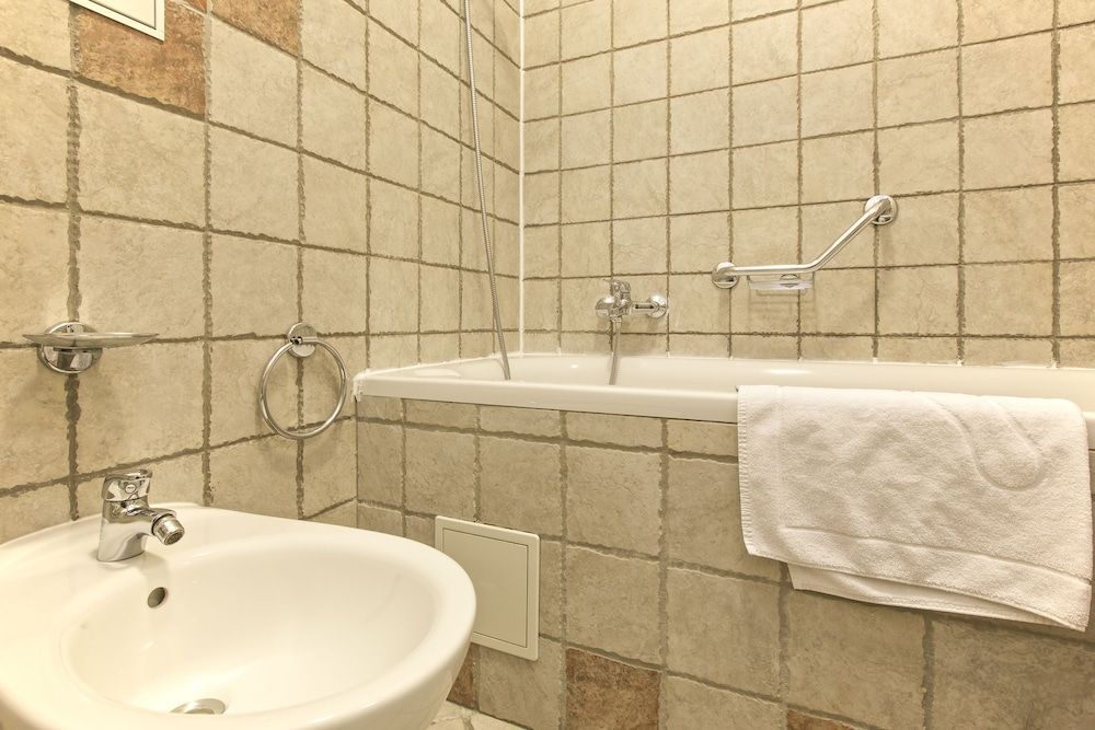 Hotel Tivoli Prague Standard Double Room 7